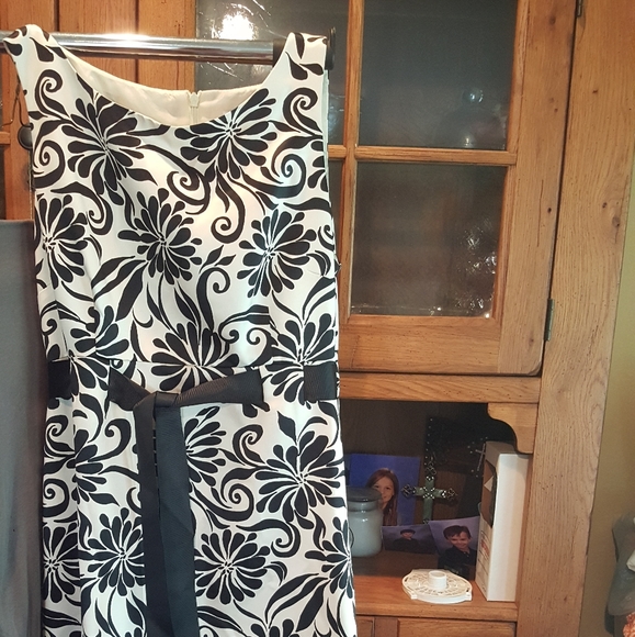 Jessica Howard Dress - Picture 5 of 5